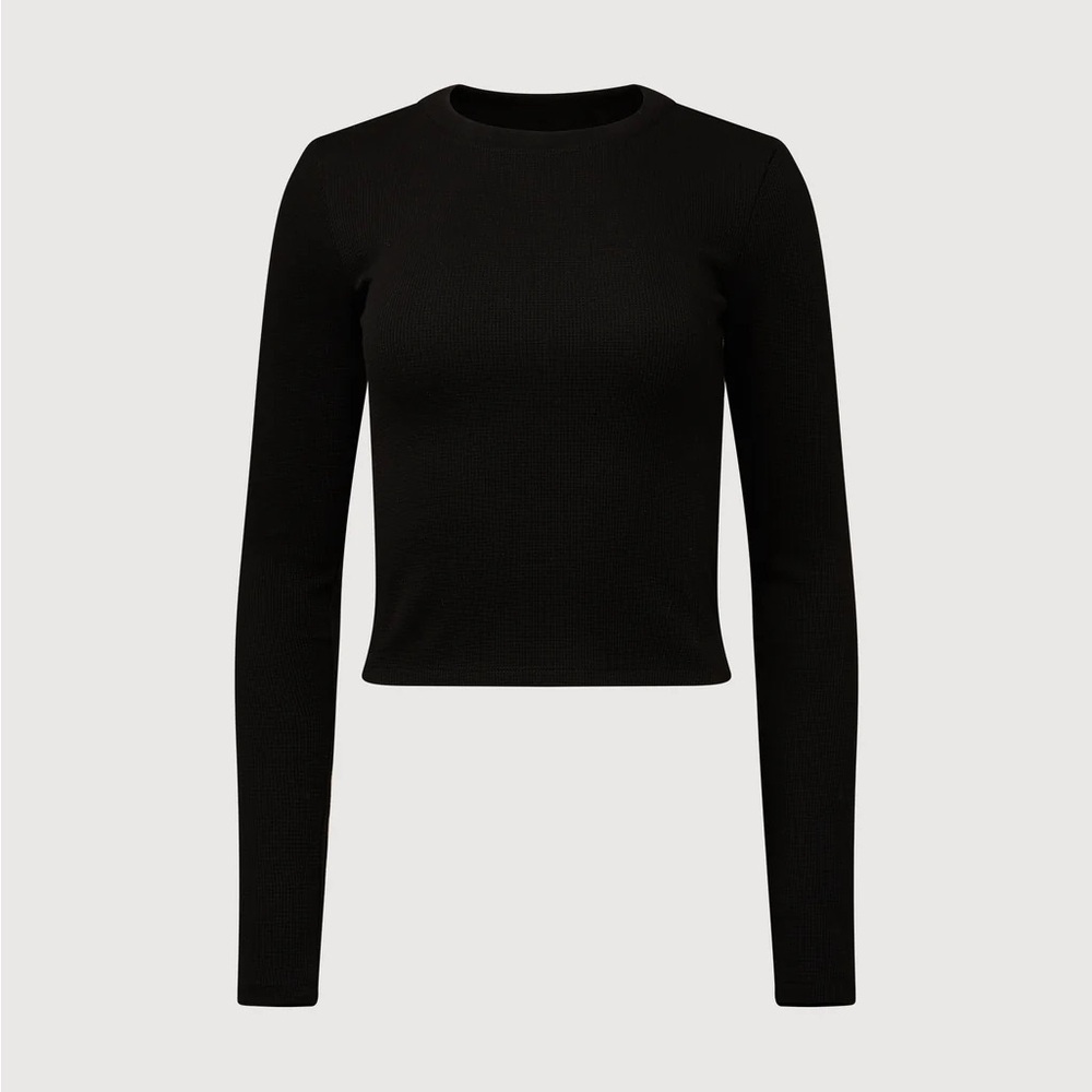NWT Rachel Parcell 	Crewneck Sweater In Black
